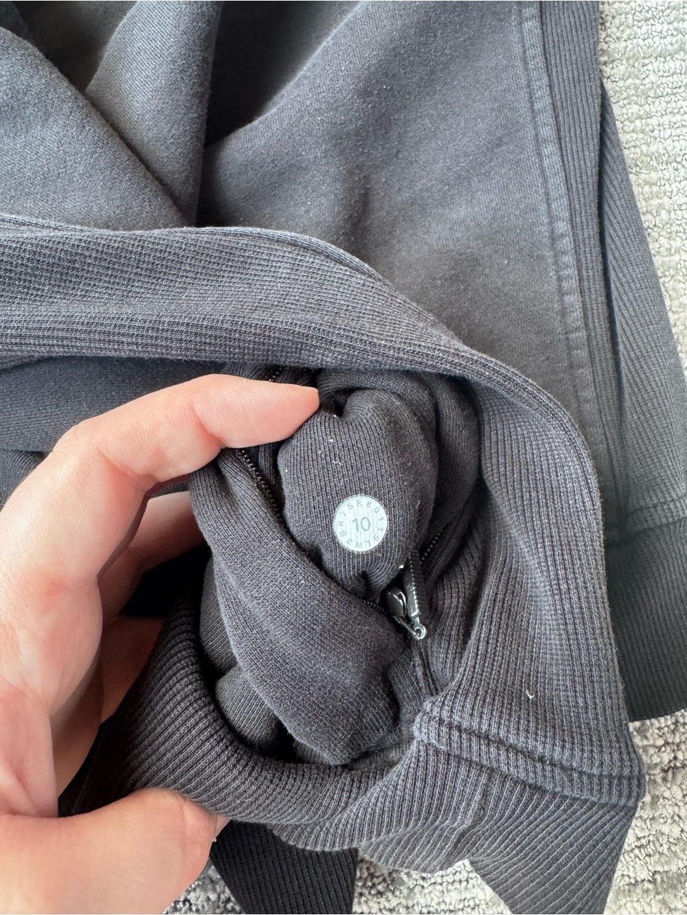 Lululemon Black Crewneck Sweatshirt - Picture 6 of 6